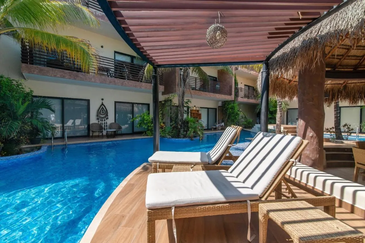 Tropical Elegance: Luxurious Apt With Pool View Tulum Mexico