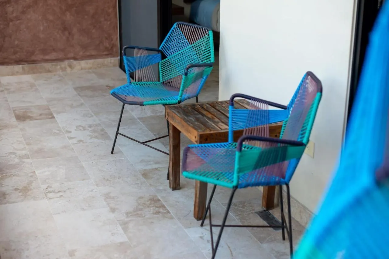 Tropical Elegance: Luxurious Apt With Pool View Tulum Apartment