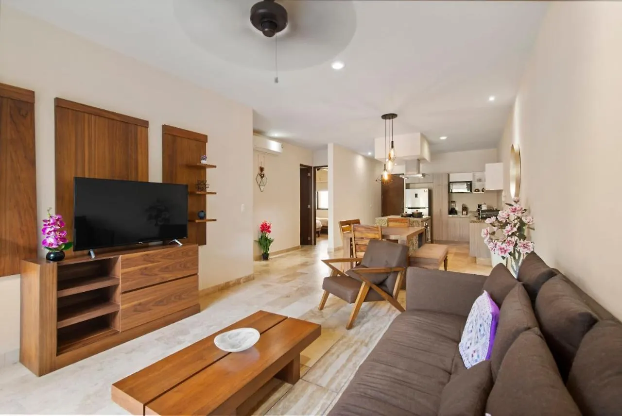 Apartment Tropical Elegance: Luxurious Apt With Pool View Tulum